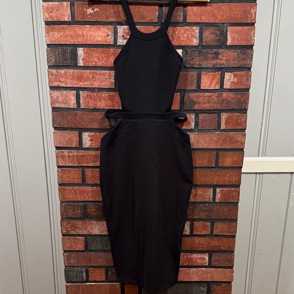 Nooki black cutout Dress - Picture 4 of 11